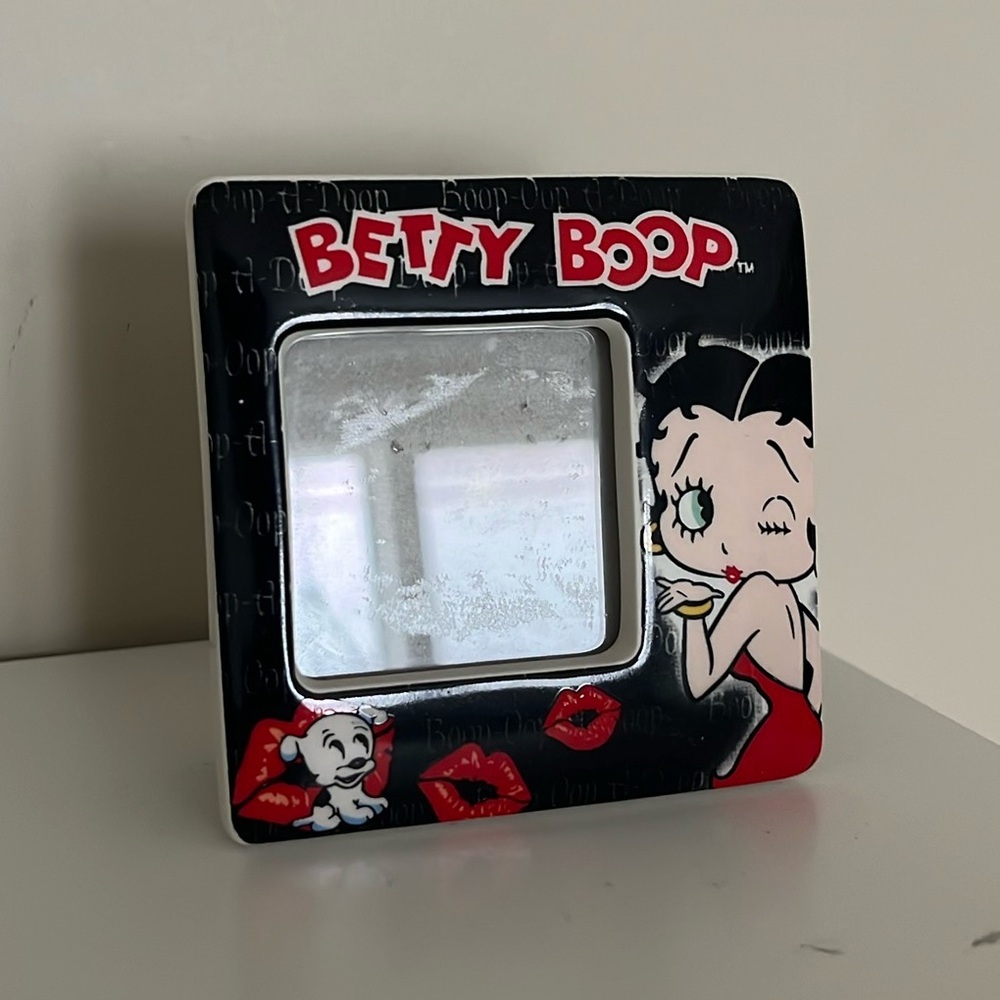 Mini Betty Boop Ceramic Frame